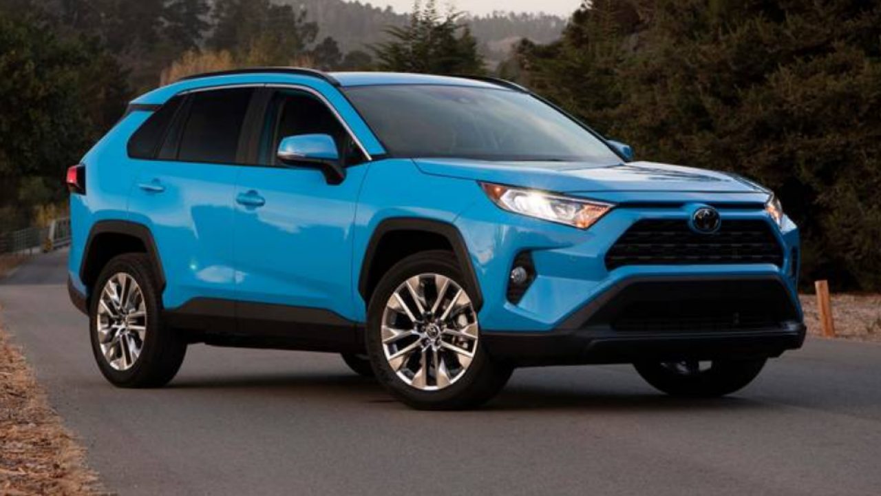 Toyota recalling RAV4 vehicles due to faulty backup camera