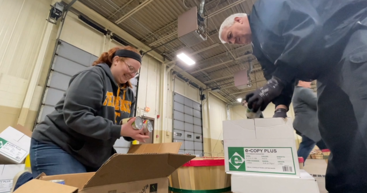 A century on, Good Cheer Fund feeds Johnson Co. families during the