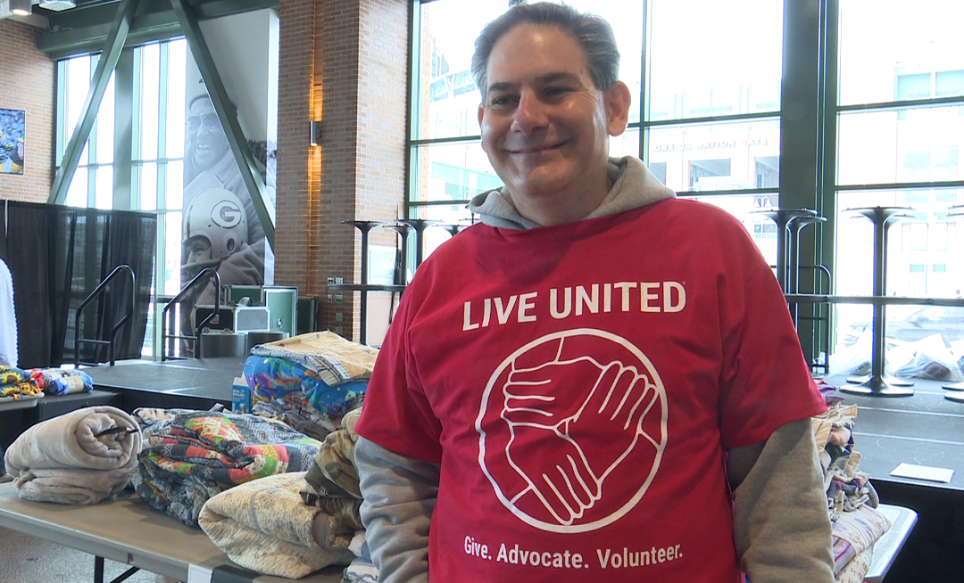 Blanket Blitz: Community comes together to help people stay warm this winter
