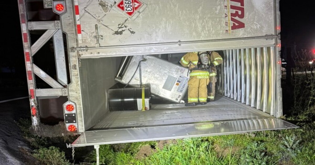 A second rig overturns in Scott on Monday - Vimarsana News