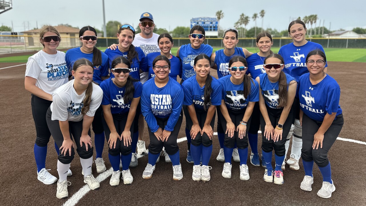 Ingleside softball 2025