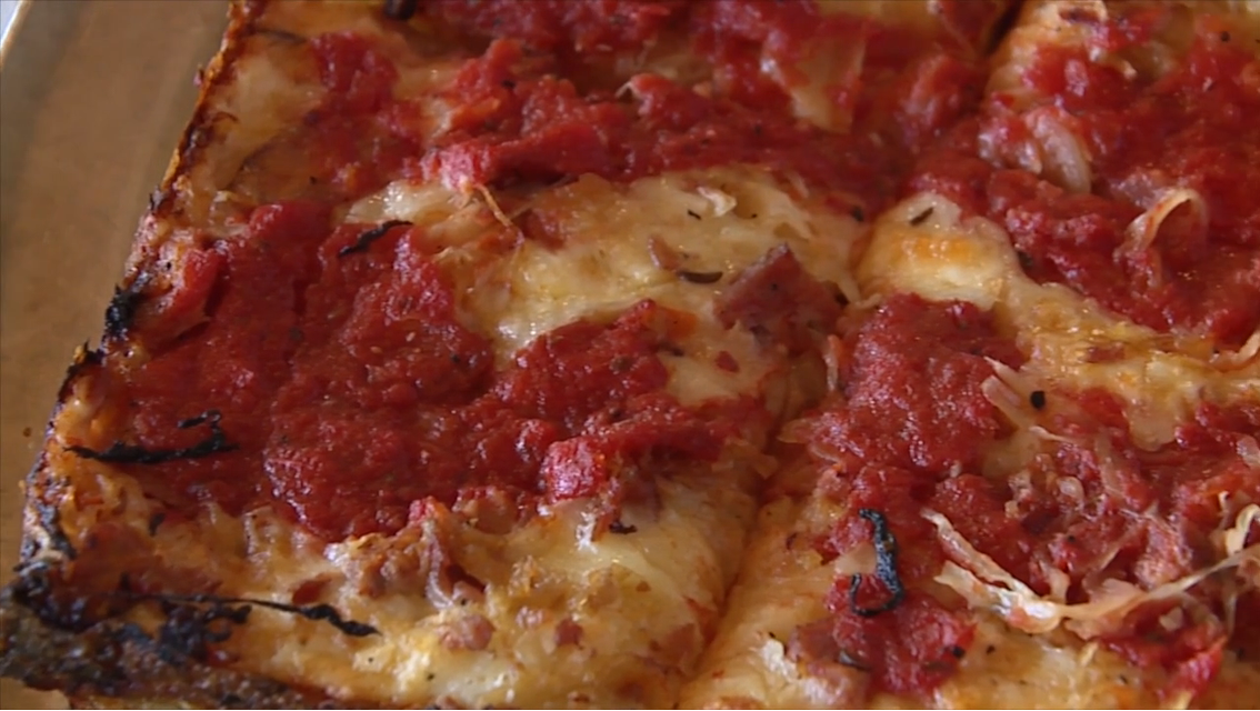 Buddy's Classic Pizza