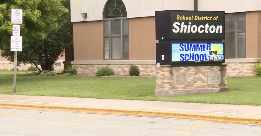 Gas prices leave school administrators looking to fit transportation costs into their budgets