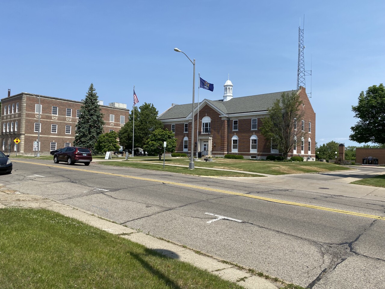 Grand Haven Pride Fest - City Hall pic 2.jpg