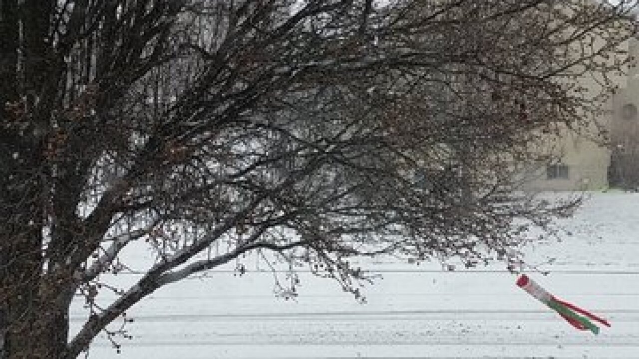 PHOTOS: First snow of 2015 arrives in metro KC