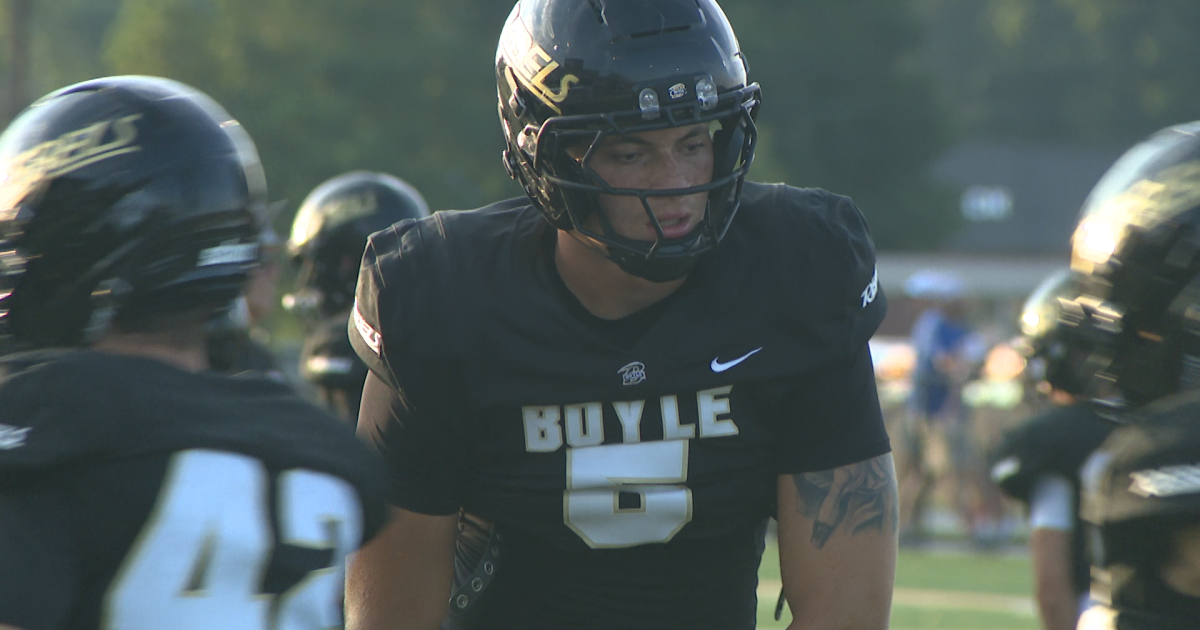 Seneca Driver dominates to start the much-anticipated senior season