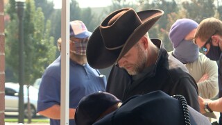 Ammon Bundy at Ada County Courthouse
