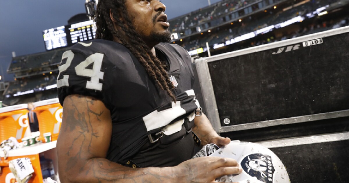 Police Marshawn Lynch was asleep, car damaged before arrest