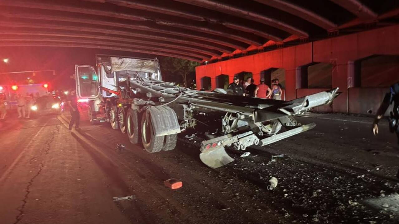dundee crash 3.jpg