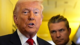 Donald Trump, Pete Hegseth