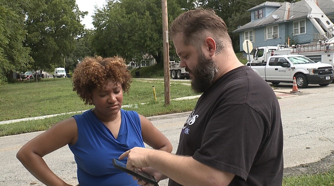 andrew goes over mykcmo app.jpg