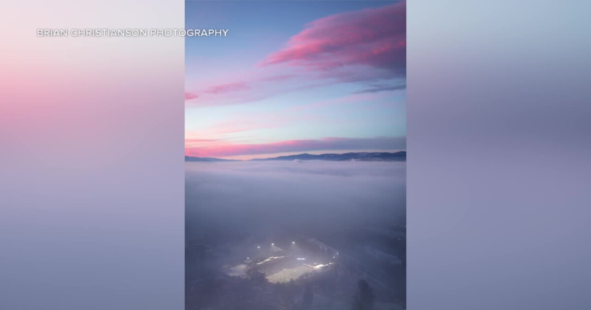 Missoula photographer shares story of 'Brawl in the Sky' photo - Vimarsana News