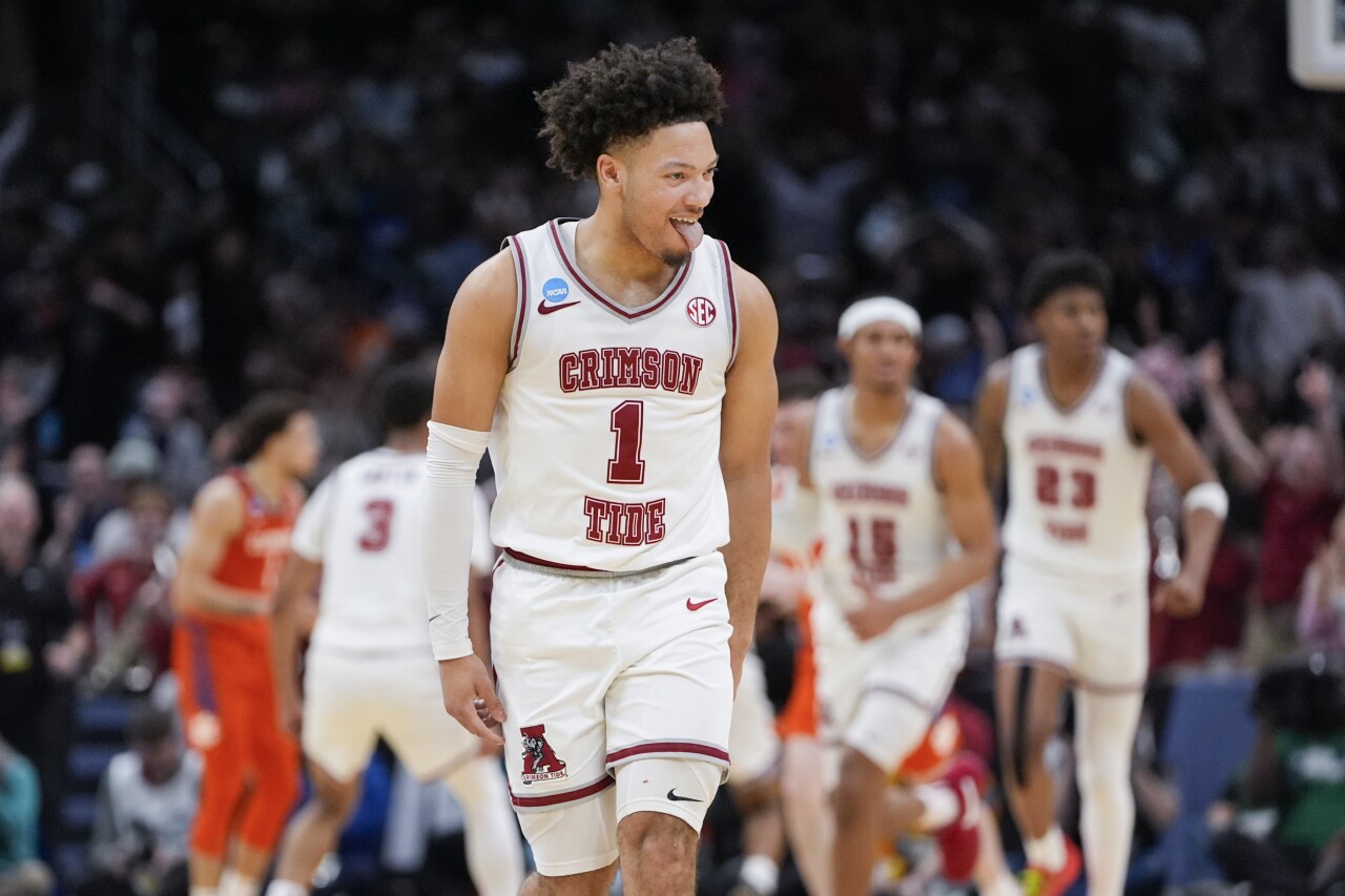 Alabama Crimson Tide guard Mark Sears sticks out tongue after scoring in second half of Elite Eight vs. Tennessee Volunteers, March 30, 2024