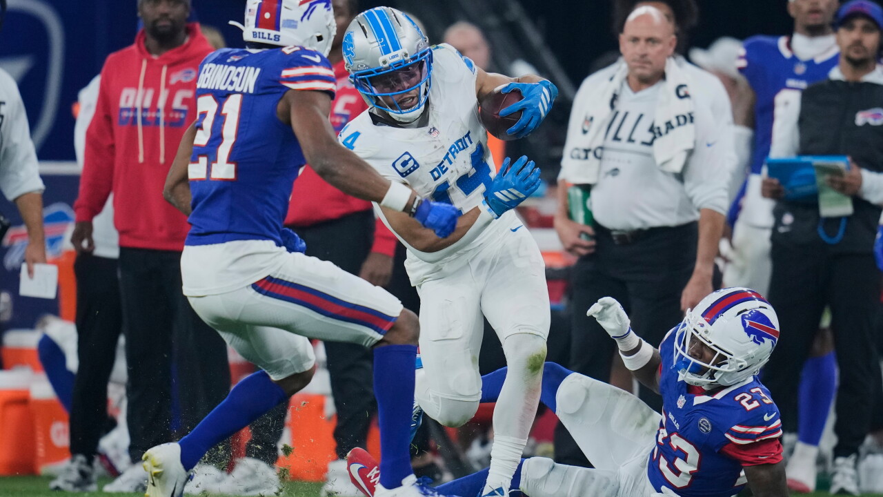 Lions Bills Football