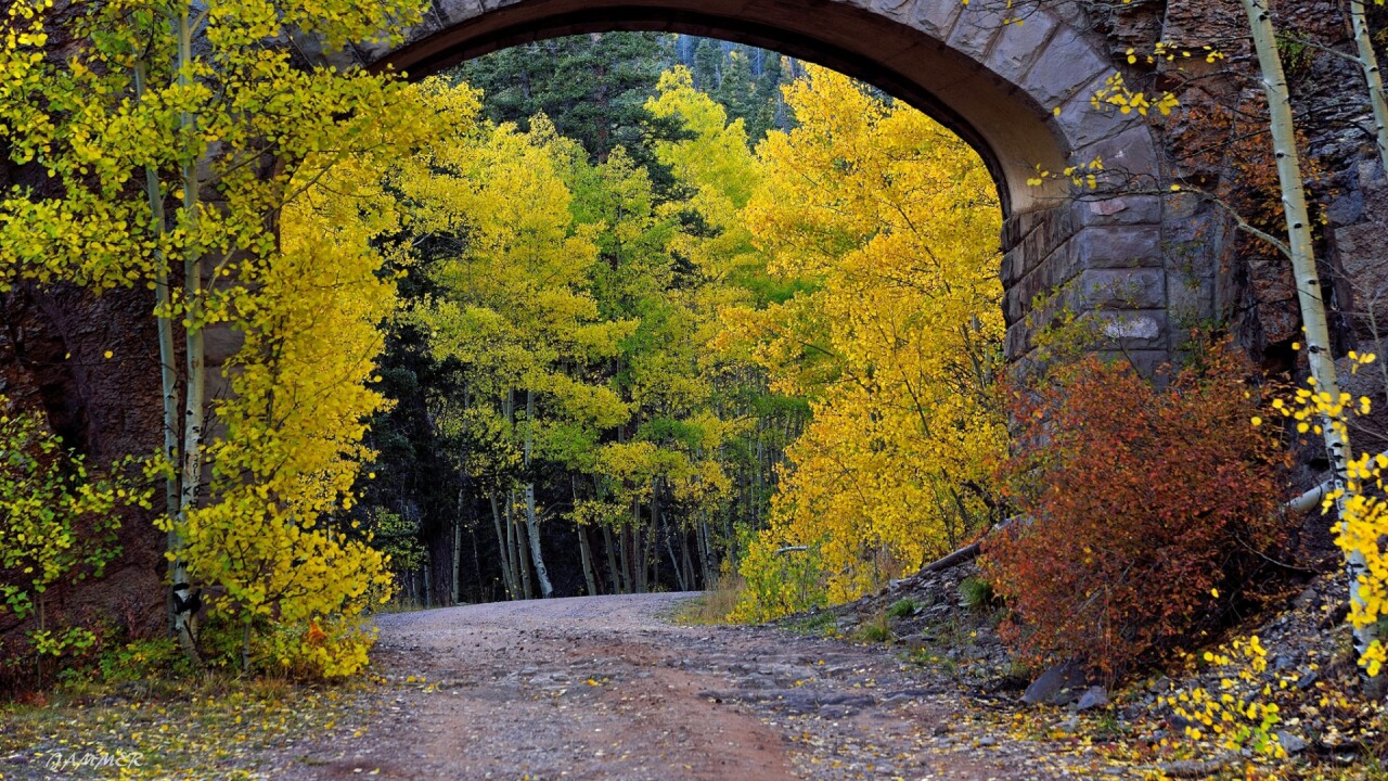 Cordova Pass Apishapa Arch James Martinez.jpg