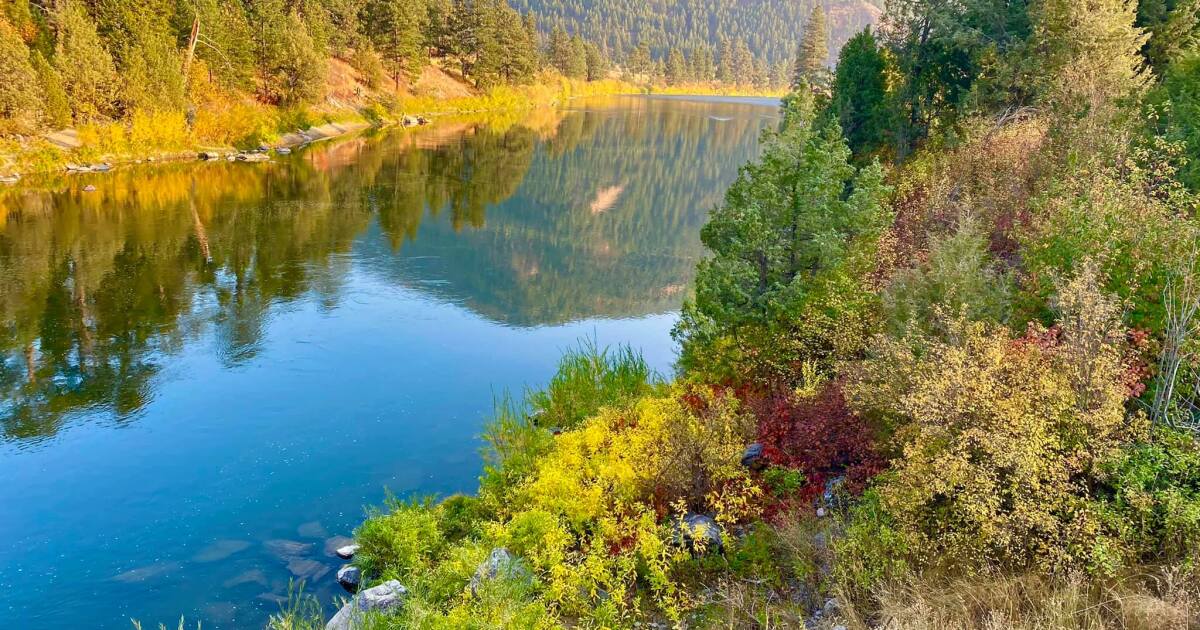 Warm And Dry Weather Through The Weekend