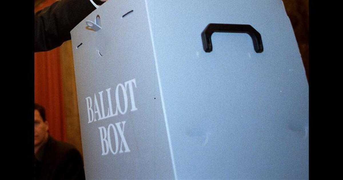 Pinal County Elections Director resigns after a year - Vimarsana News