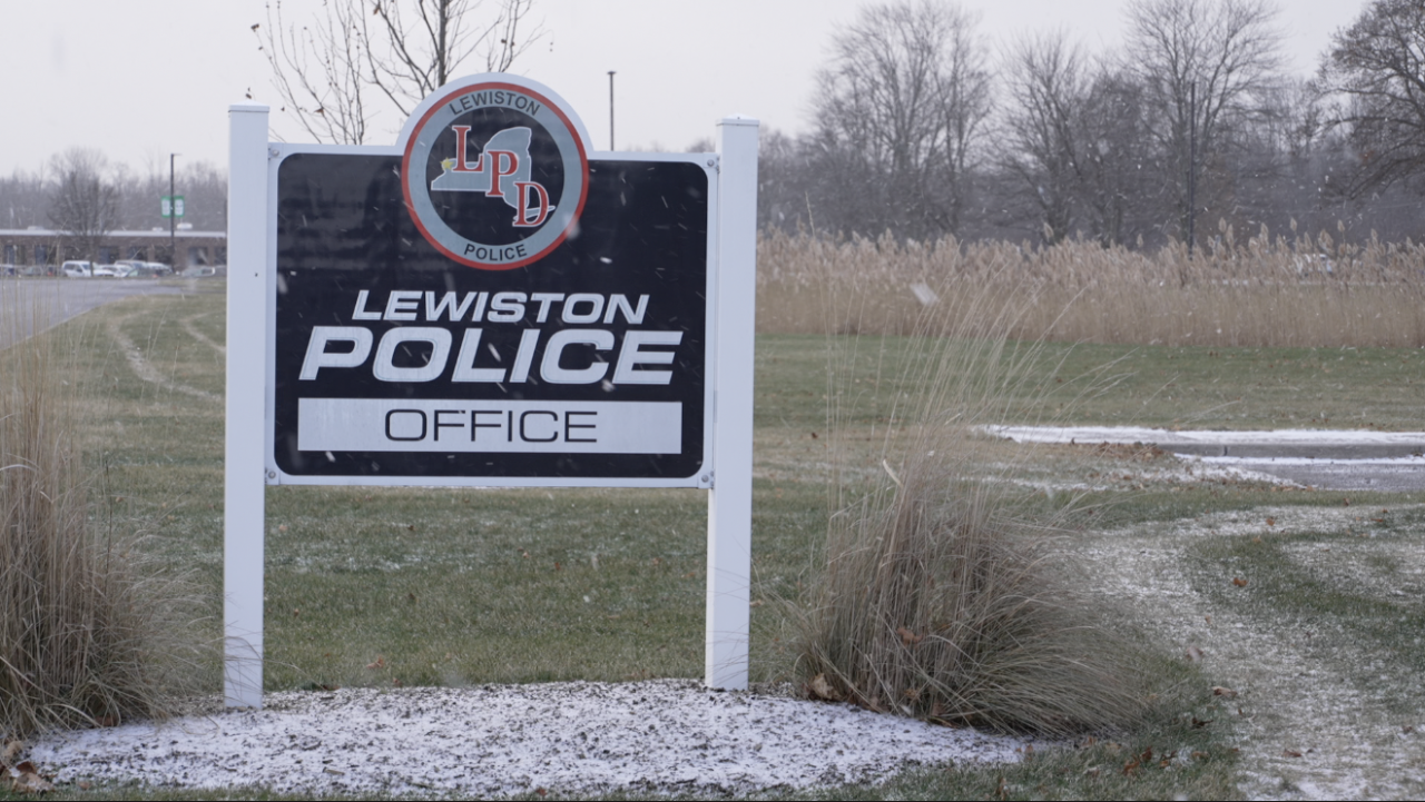 LEWISTON POLICE