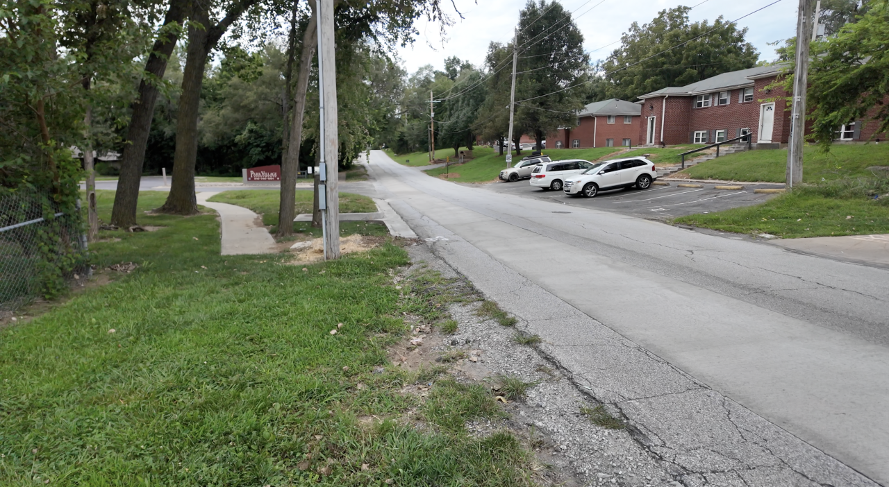 Bell Rd