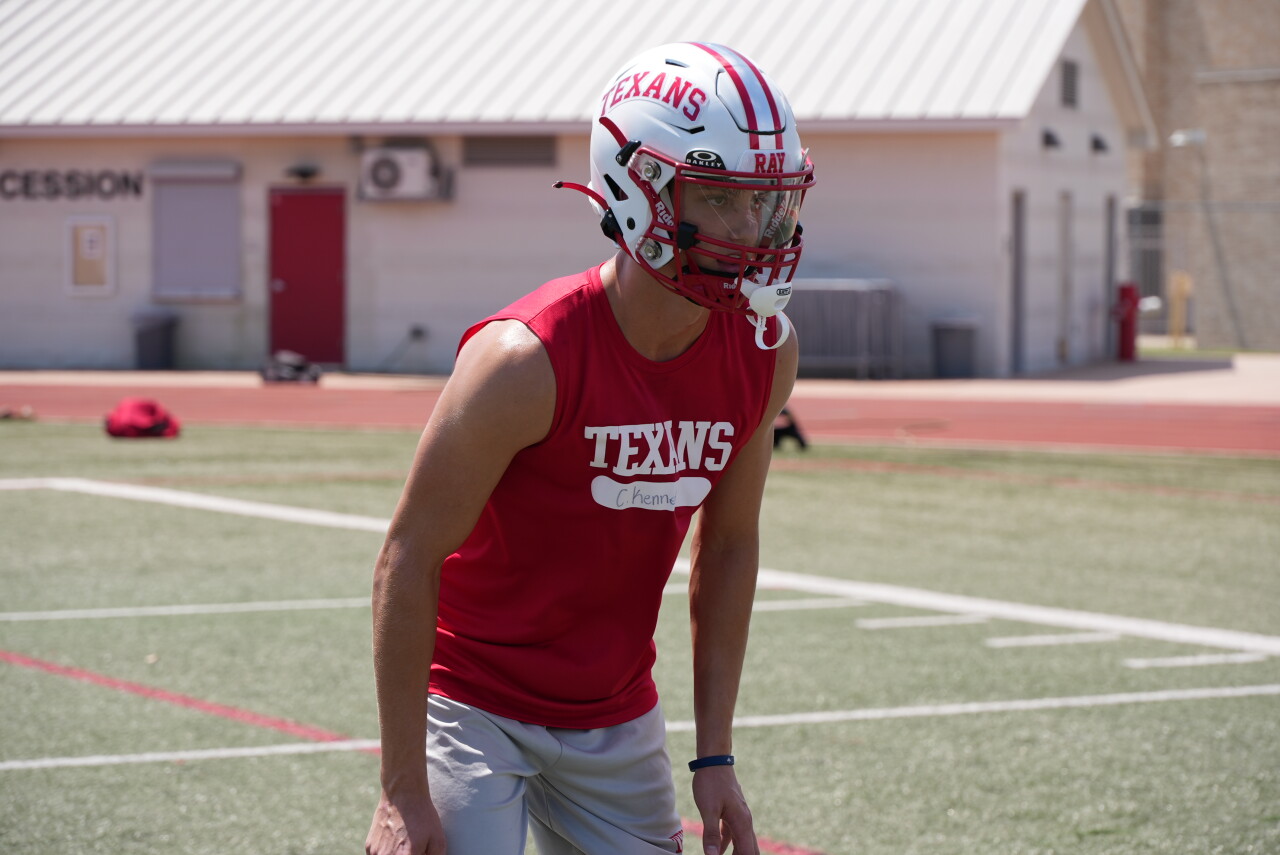 Ray senior free safety Cuatro Kennedy