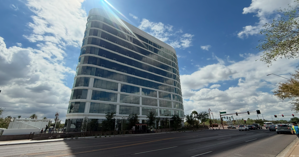 After nearly a decade of being vacant, former Uptown Phoenix office building turns into luxury apartments