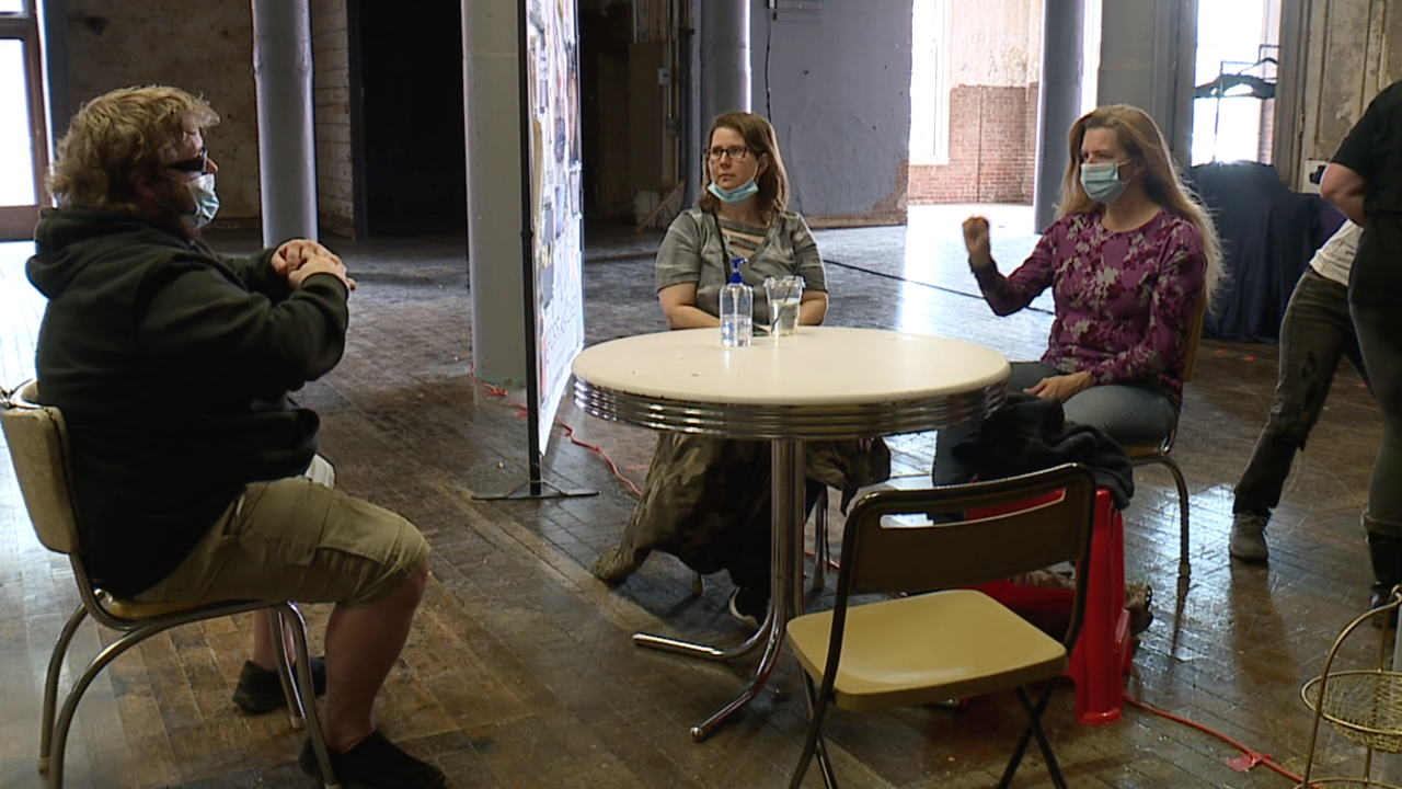 Kansas City Area Cafe Learns Asl For Customers Kansas City Area Cafe Learns Asl For Customers