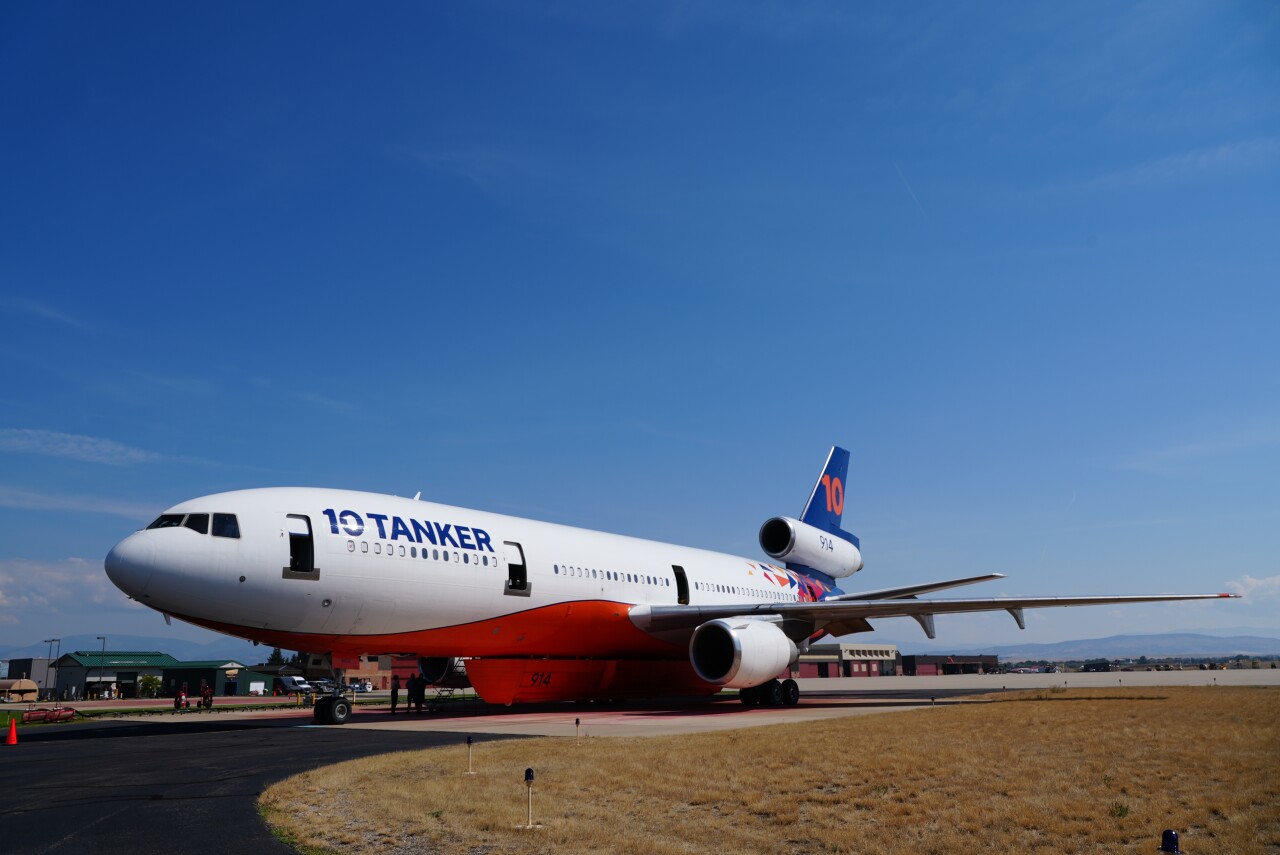 DC-10 4.JPG