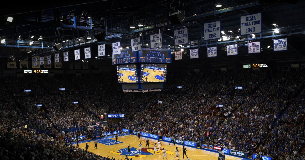 Basketball blue bloods KU, UNC schedule regular-season games for 2025 Basketball blue bloods KU, UNC schedule regular-season games for 2025