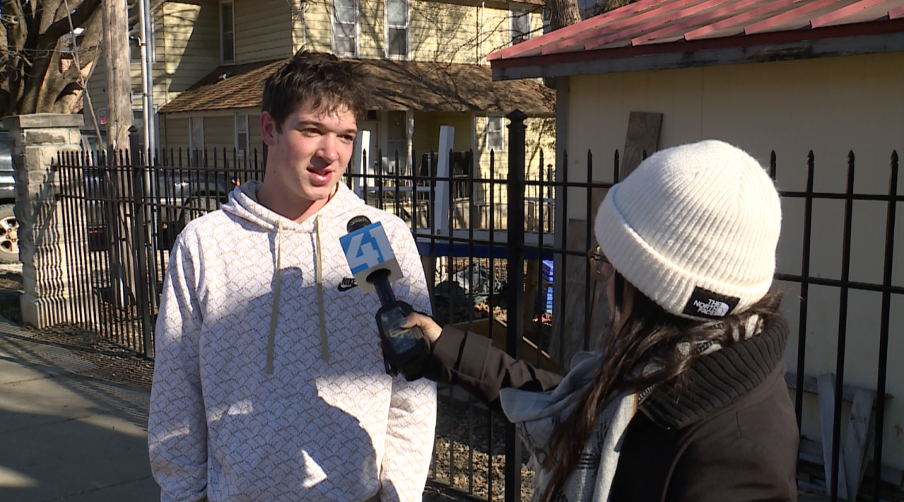 Charlie Wright, Sophomore - Business management .png