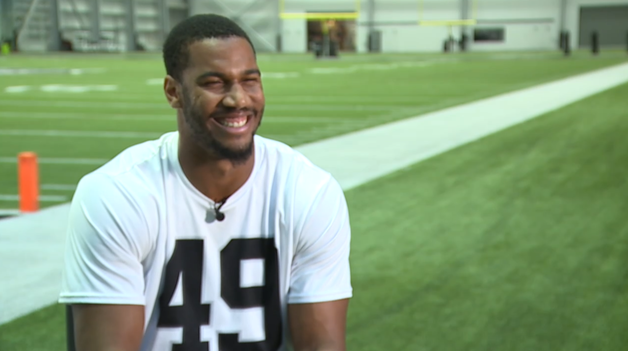 Charles Snowden’s full-circle moment against the Bears