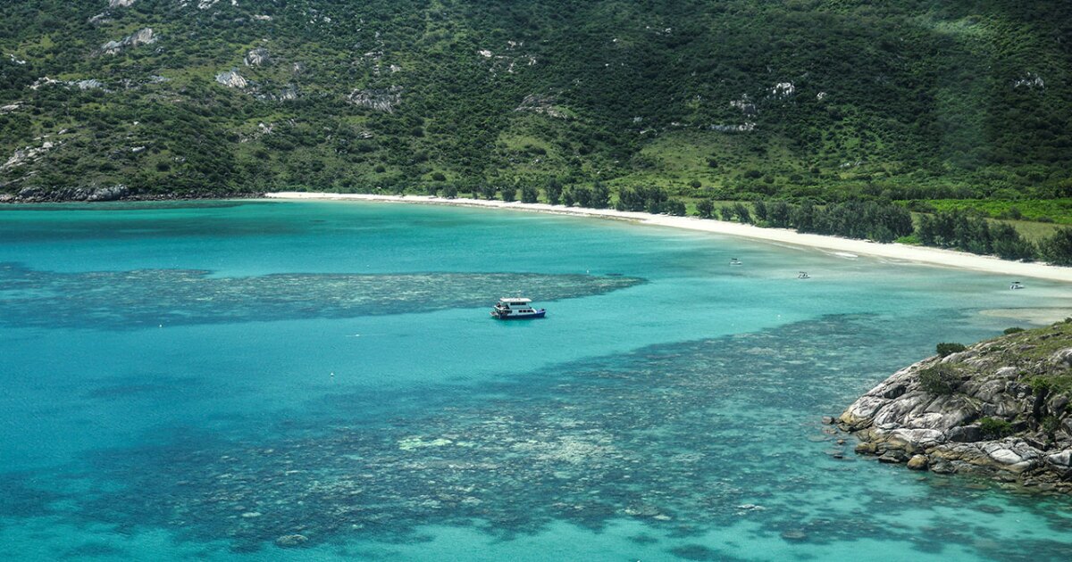 Elderly woman found dead on Australia's Lizard Island after Coral Adventurer cruise ship leaves without her