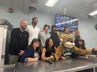 Milwaukee Bucks visit students displaced by Lincoln Avenue Elementary fire
