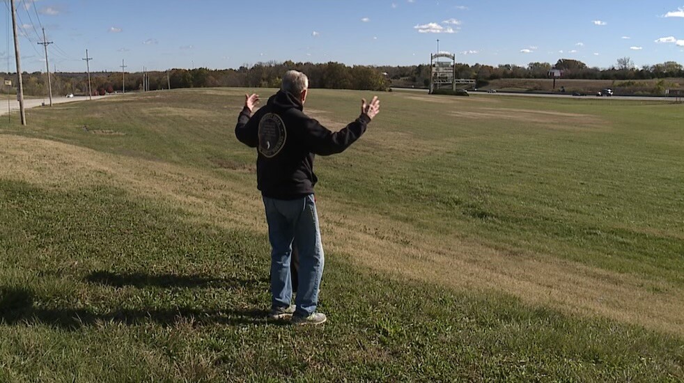 jacobi shows off land.jpeg