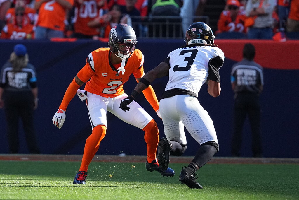 Jaguars Broncos Football