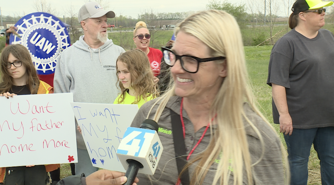 Amy Minich, a UAW Local 249 member running for Missouri House representative for District 8