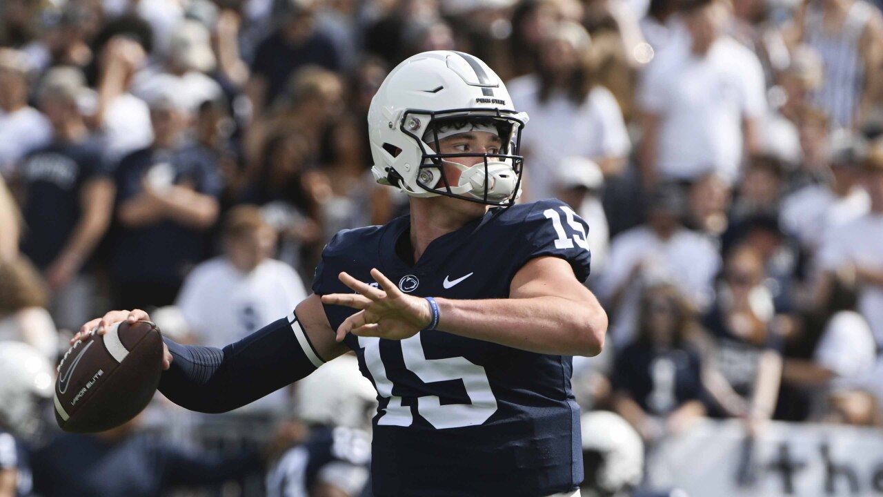 Penn State Nittany Lions QB Drew Allar throws before game in 2022