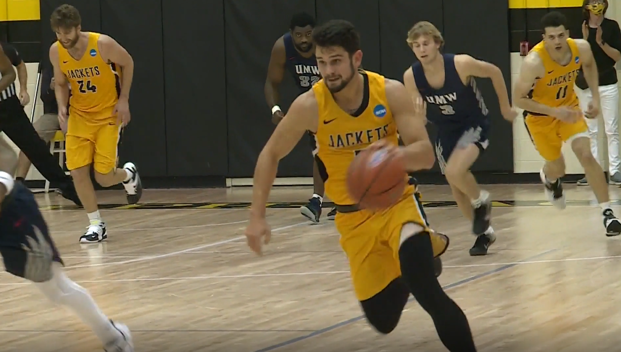 Buzz Anthony RMC basketball 02.png