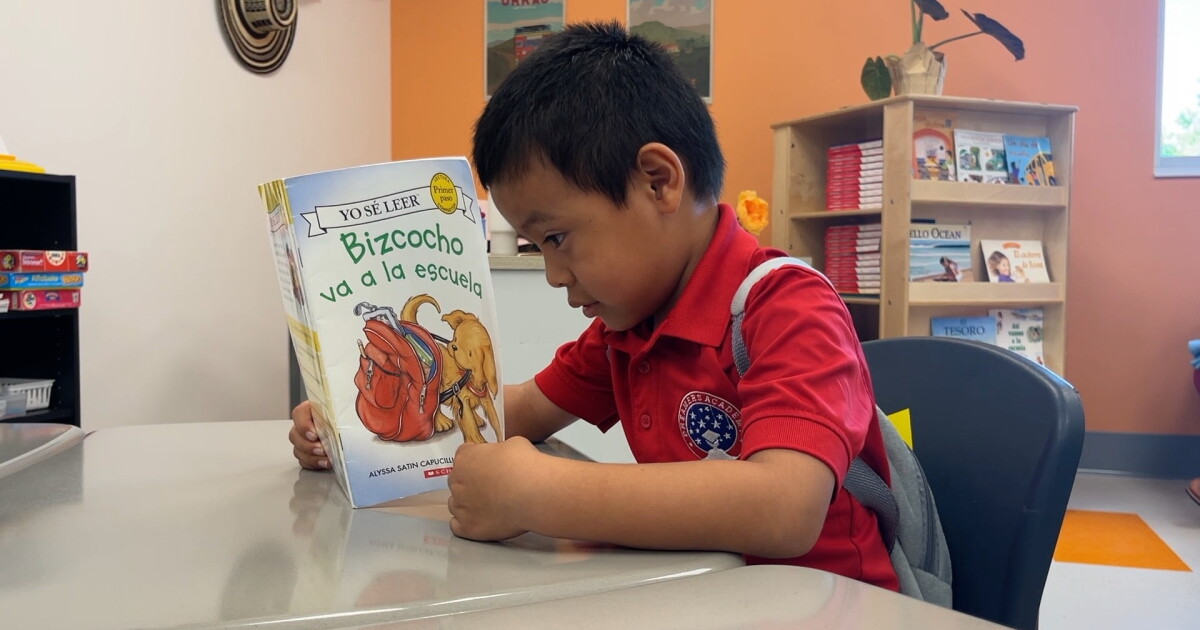 Sarasota's first dual language school opens building to teach English, Spanish - Vimarsana News