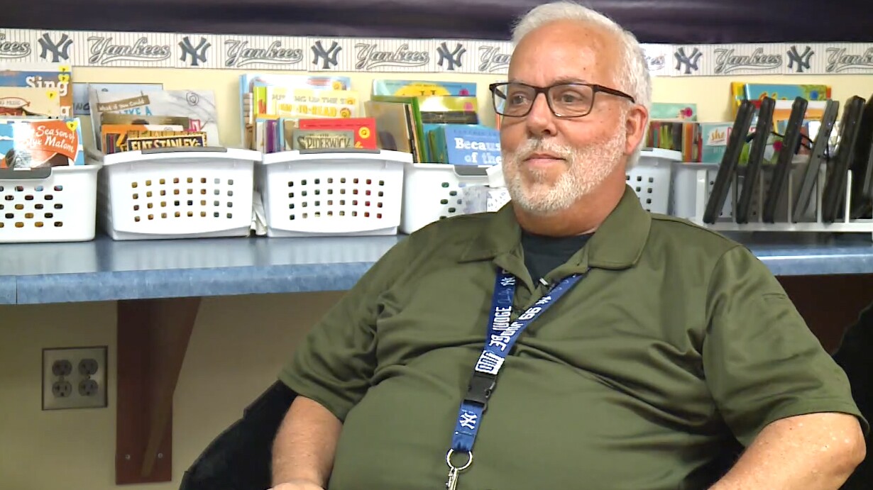 Kenny Duane speaks about the shock that he and his students were spotlighted by actress Kristen Bell.