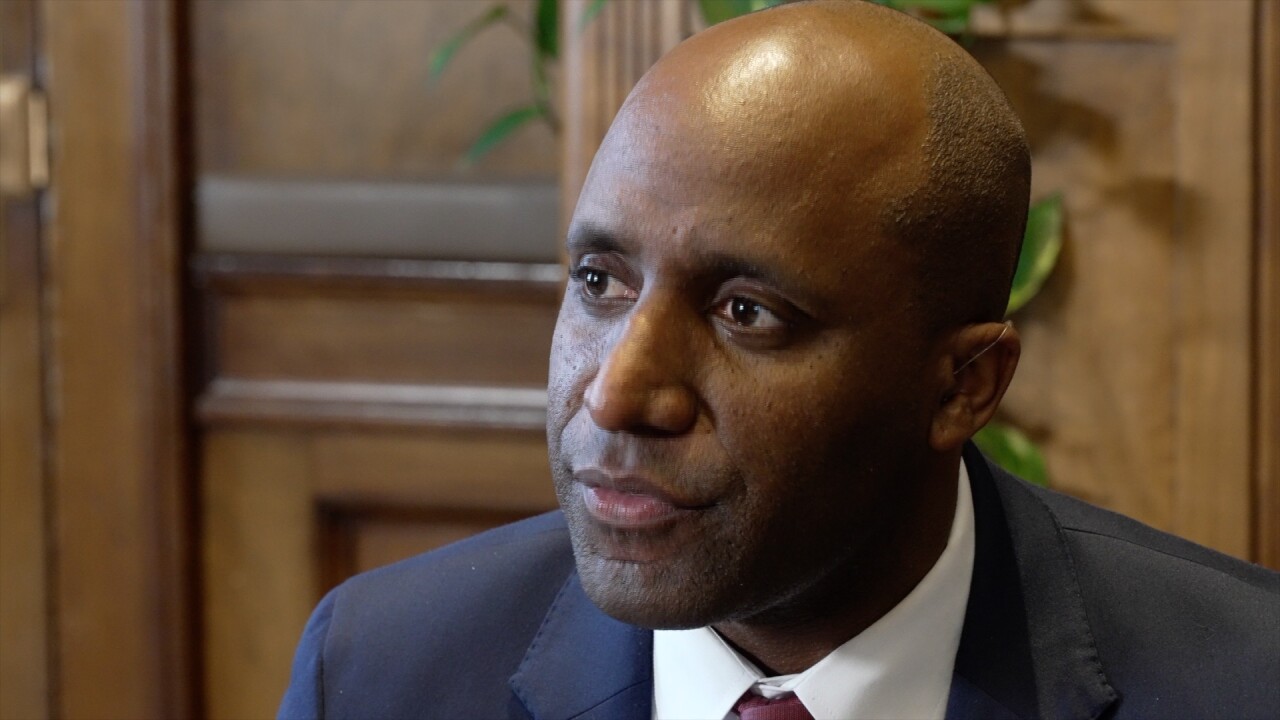 mayor quinton lucas.jpg