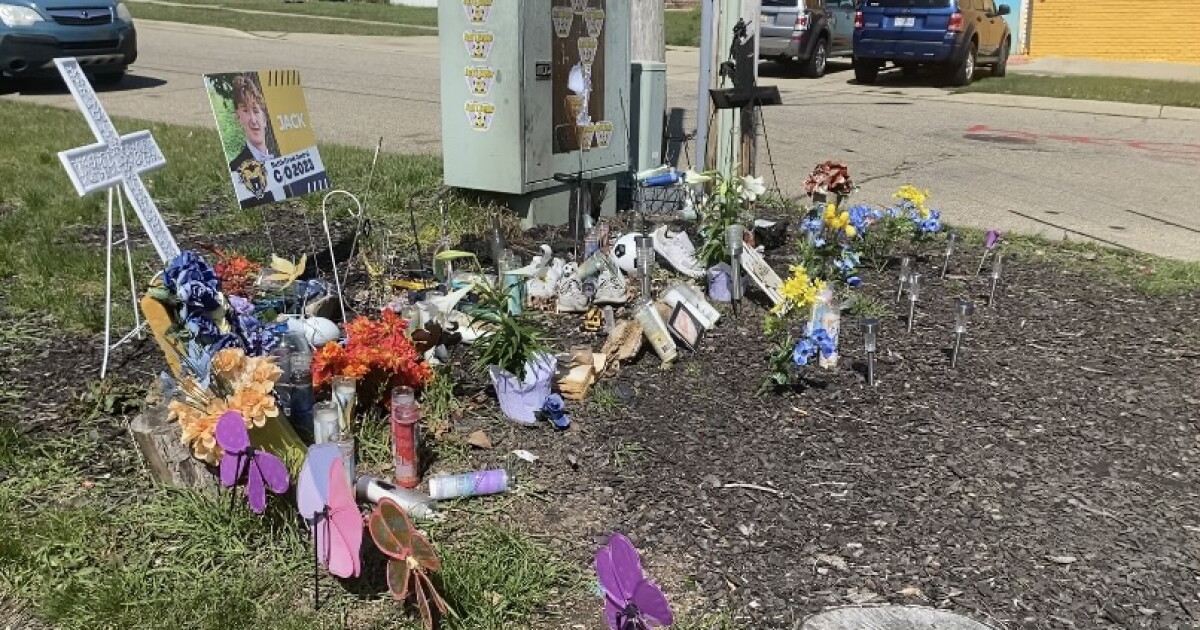 Battle Creek teen's memorial vandalized Easter weekend - Vimarsana News