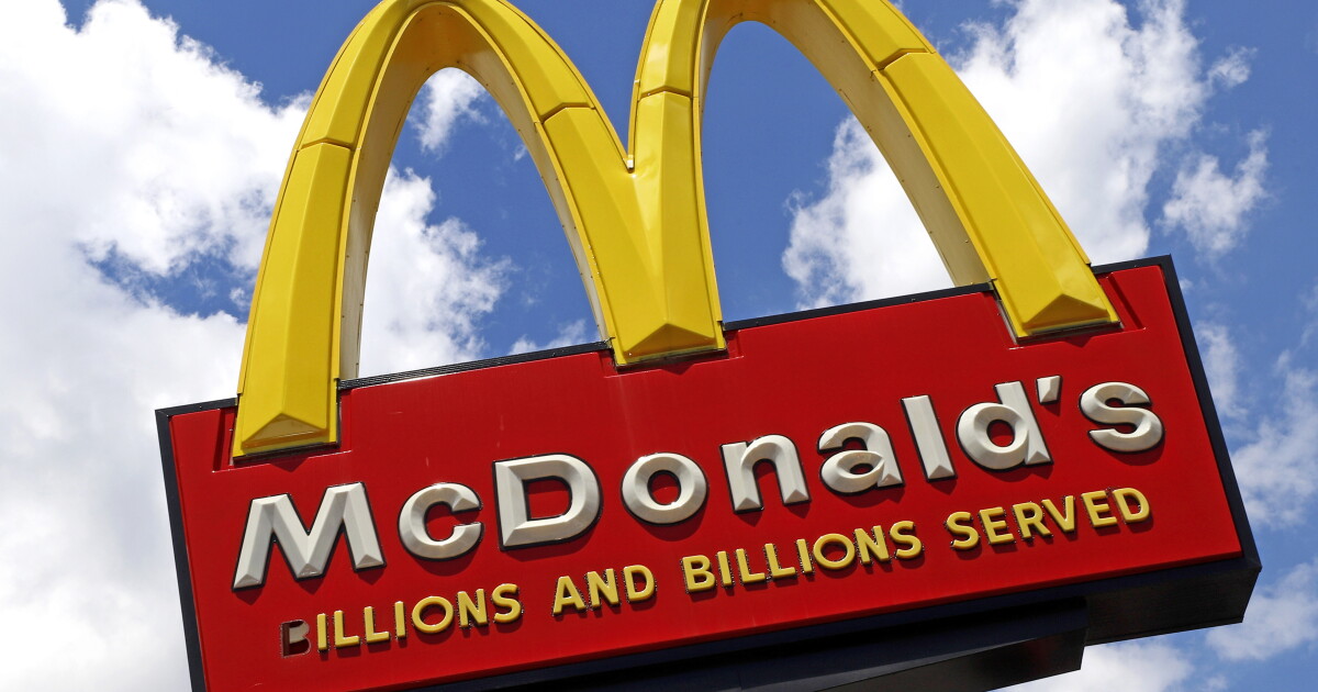 Hart media students to raise money for new camera from McDonald's partnership - Vimarsana News
