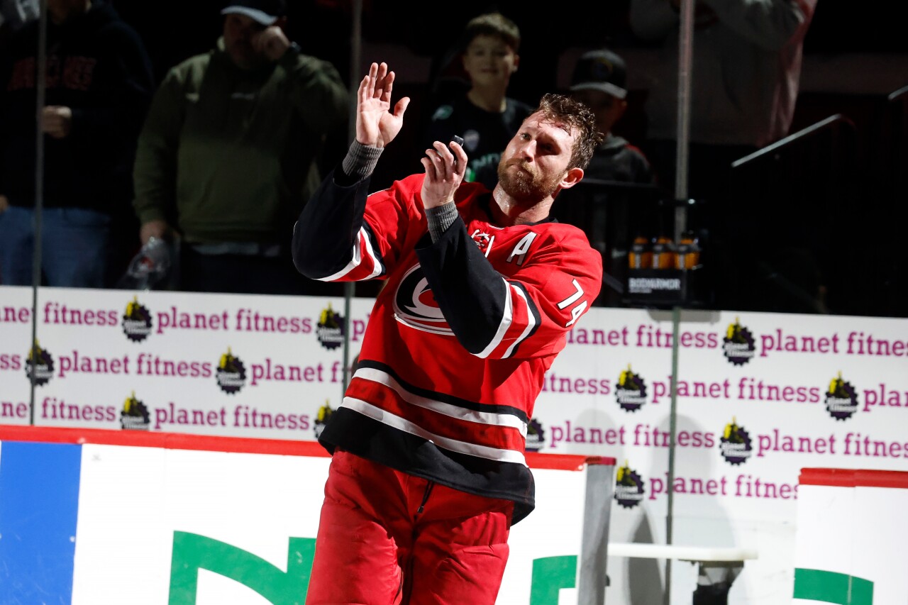 Kraken Hurricanes Hockey