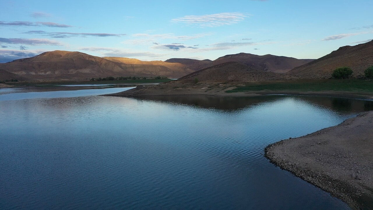 Owyhee Reservoir the next morning
