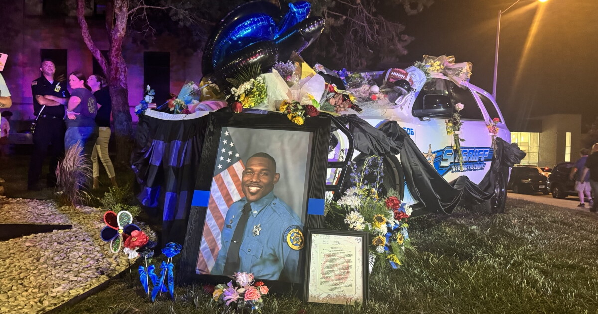 Candlelight vigil held for fallen Wyandotte County Deputy Elijah Ming