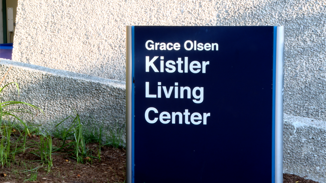 Minor injuries reported in stabbing at GVSU, police still searching for suspect