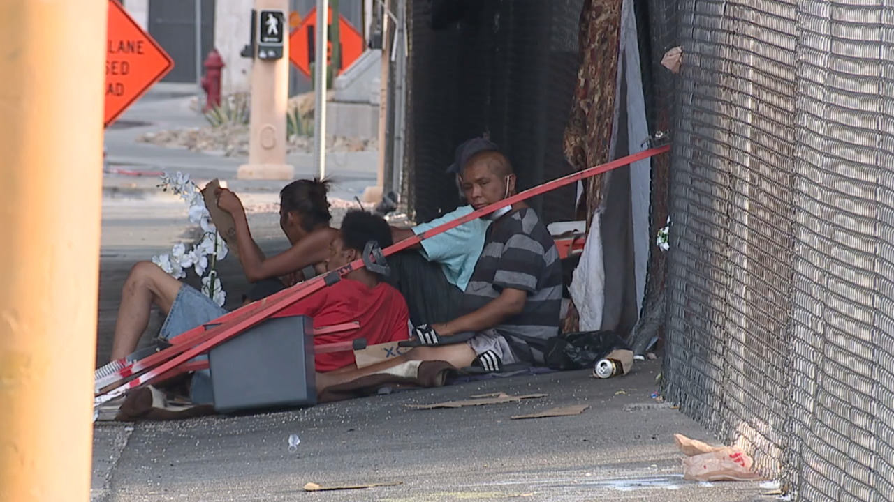 End of eviction moratorium could mean more living in vehicles, on southern Nevada streets