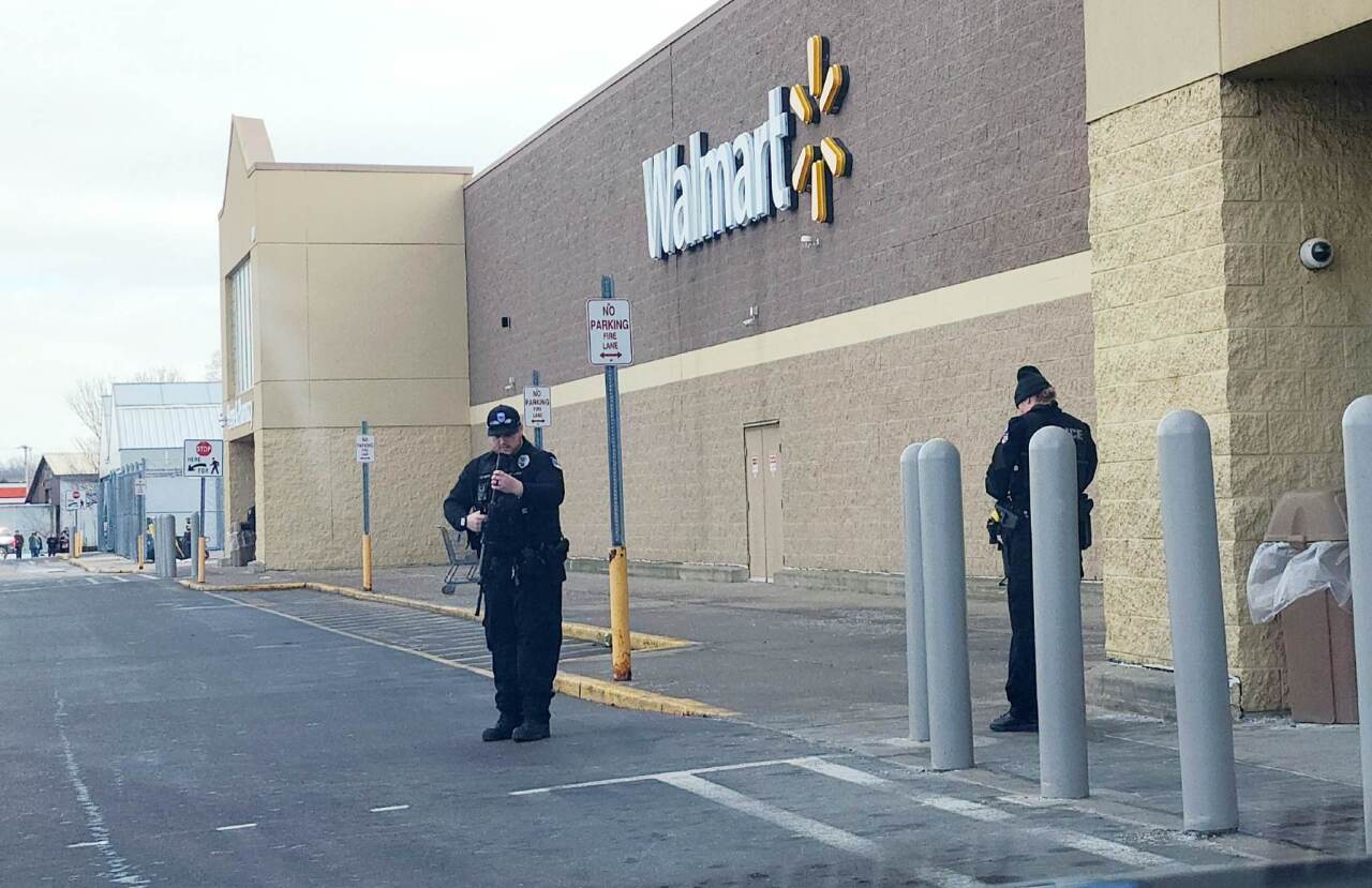 2.6.23 Coldwater Walmart - Courtesy Tami Hoath 1.jpg