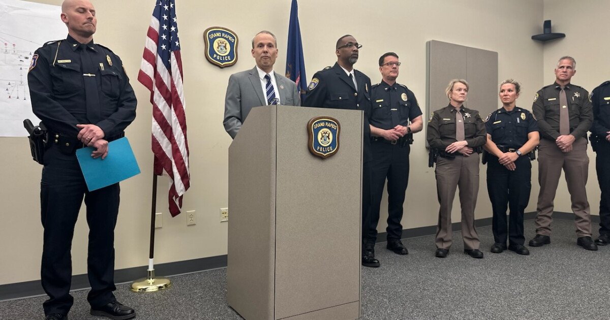New summer program aims to curb gun violence, charge some at federal level - Vimarsana News