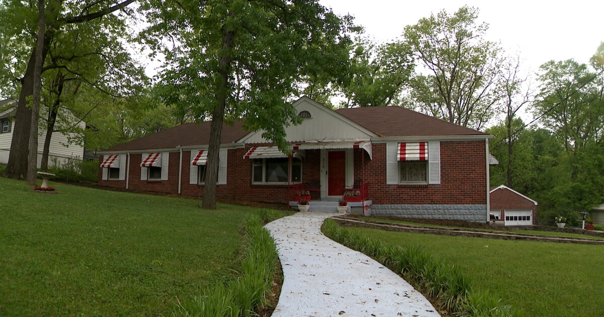 You can stay at the home of country music legend Hank Snow through Airbnb, Vrbo - Vimarsana News